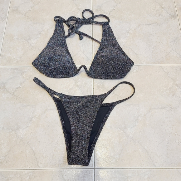 White Fox Boutique Other - Xs small white fox boutique sparkle bikini